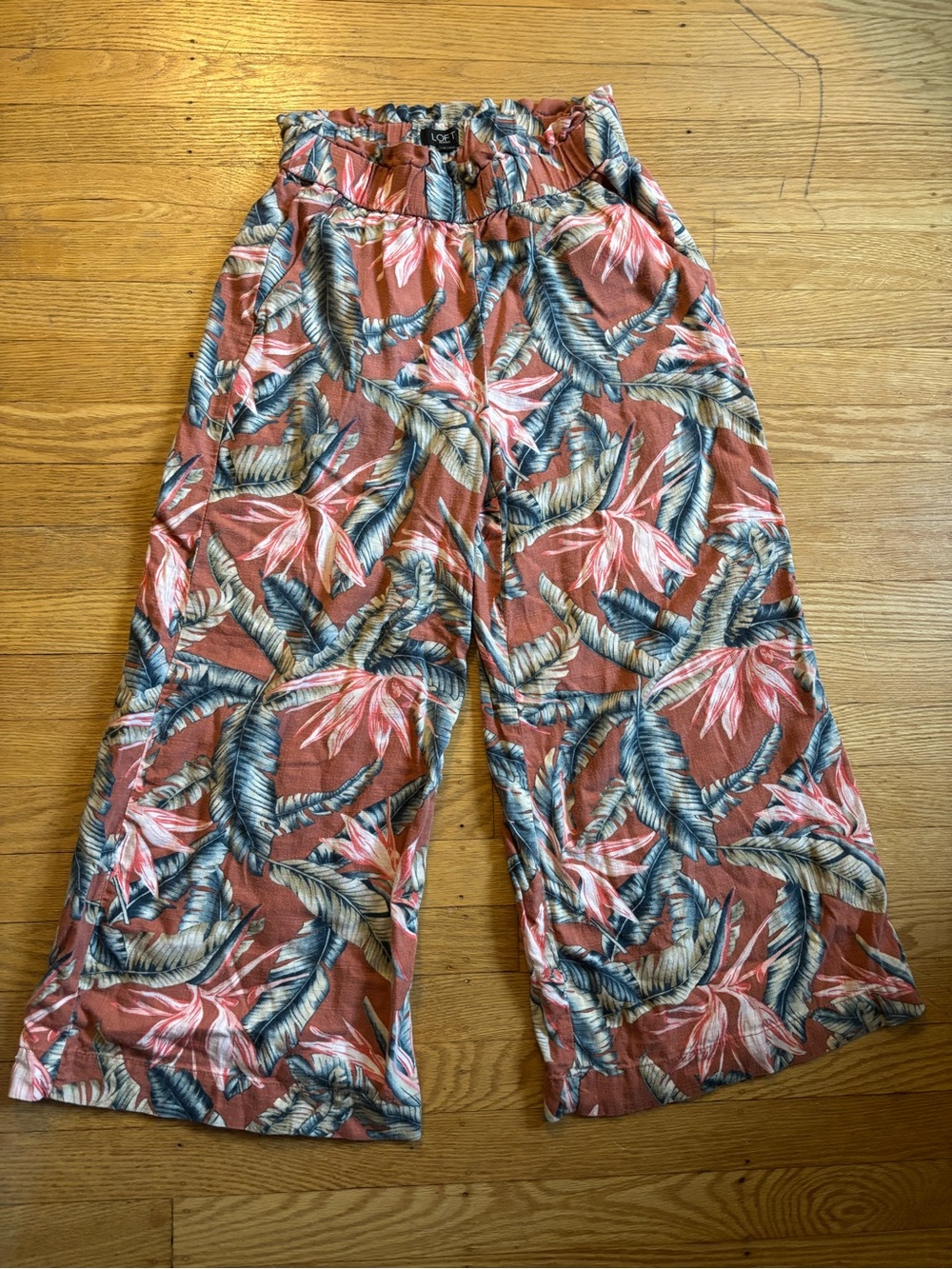 LOFT Petites Floral Print Elastic Waist Pants in Rust and Blue